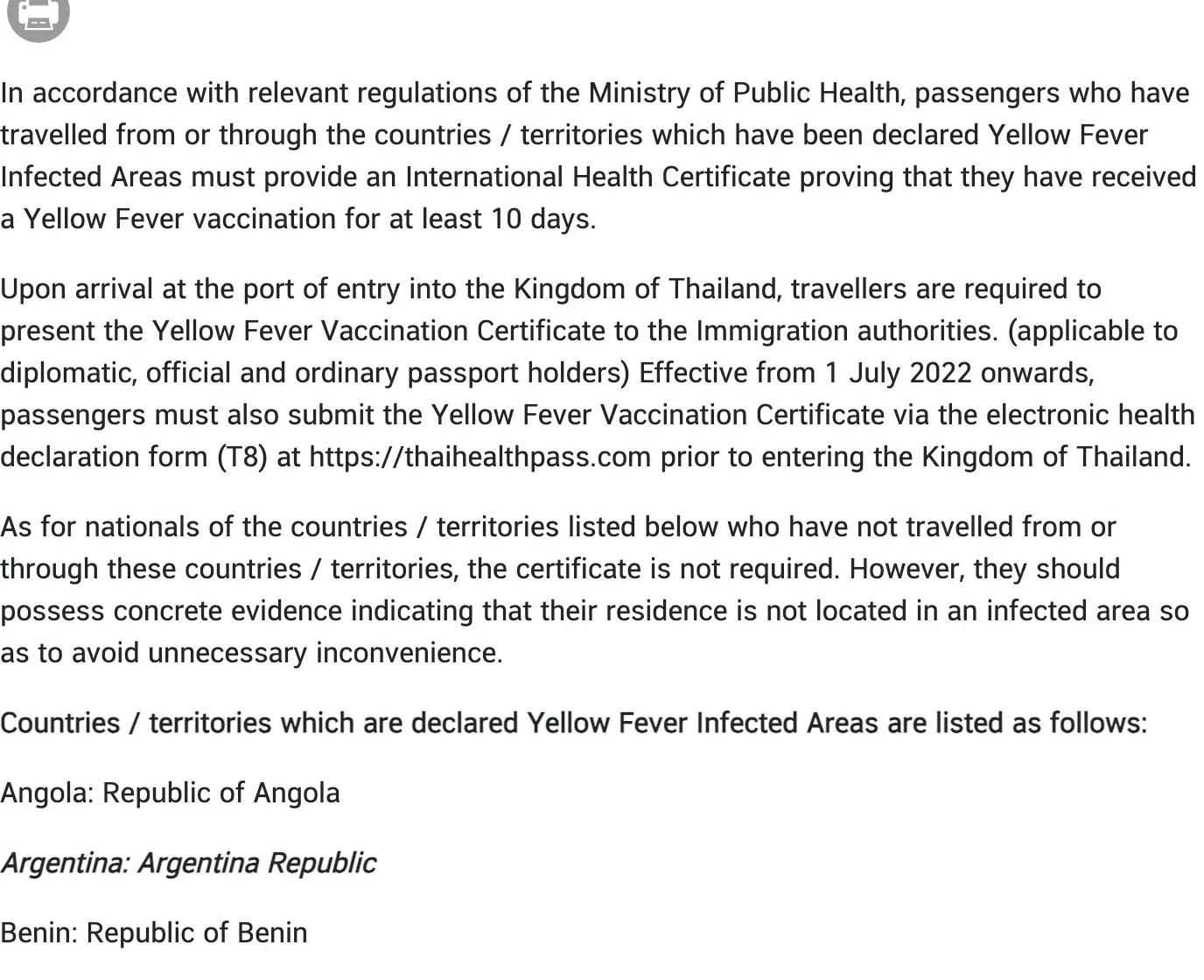 Notice on the Royal Thai Embassy Buenos Aires website about yellow fever vaccination certificates, with paragraphs on arrival at the port of entry and the start of the list of countries.
